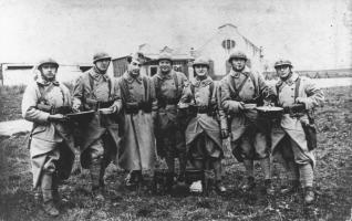 Ligne Maginot - 168° Régiment d'Infanterie de Forteresse (168° RIF) - Le peloton de formation des caporaux et leurs instructeurs
Classe 18937