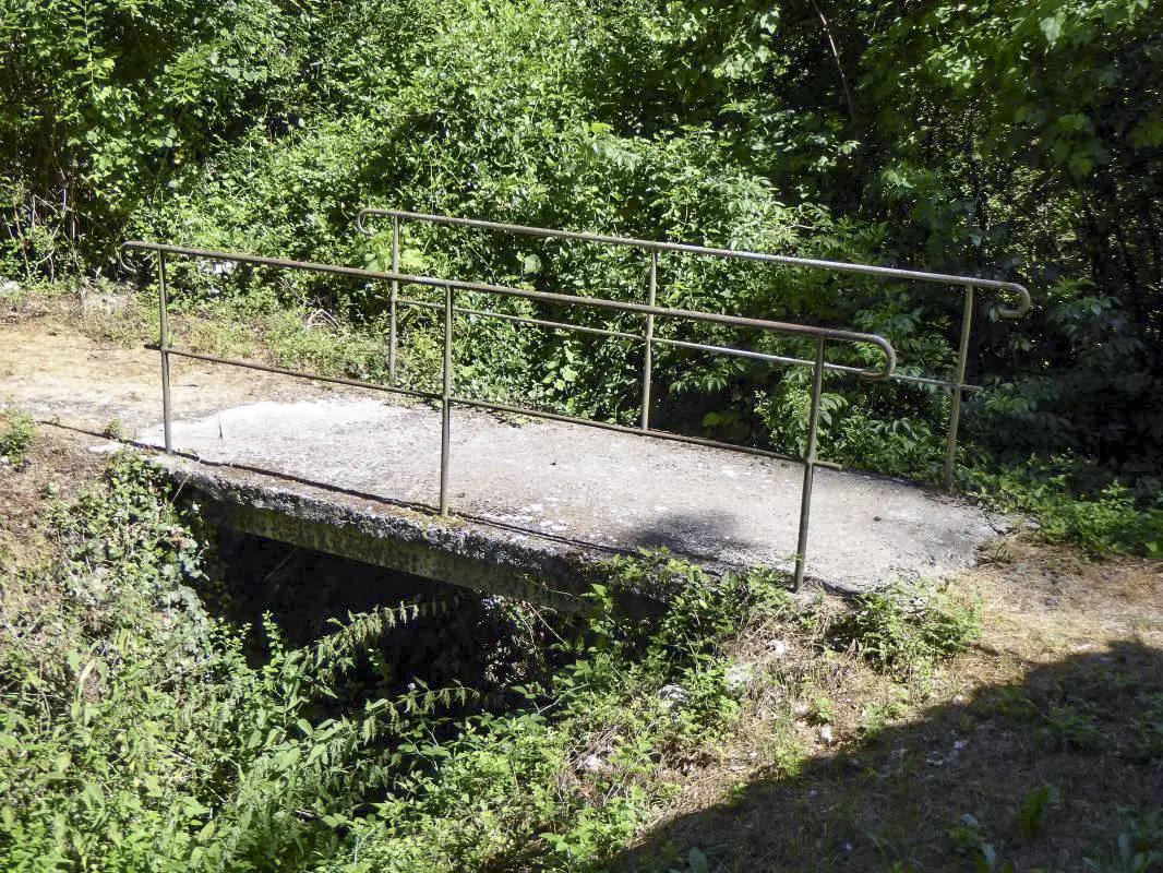 Ligne Maginot - SAINT ROCH - (Casernement) - Passerelle d'accès au casernement ainsi qu'au potager.