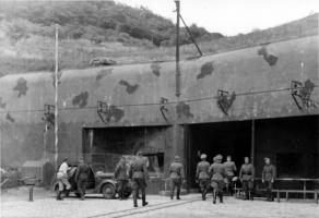 Ligne Maginot - HACKENBERG - A19 (Ouvrage d'artillerie) - L'entrée munition lors d'une visite du Generalleutnant Kurt Daluege en 1940