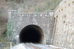 Ligne Maginot - GRAZIAN Nord (Tunnel de ) (Blockhaus pour arme infanterie) - Entrée Nord du tunnel
Etat après reconstruction