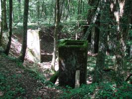 Ligne Maginot - BB374 - (Blockhaus pour canon) - Les fouilles non comblées