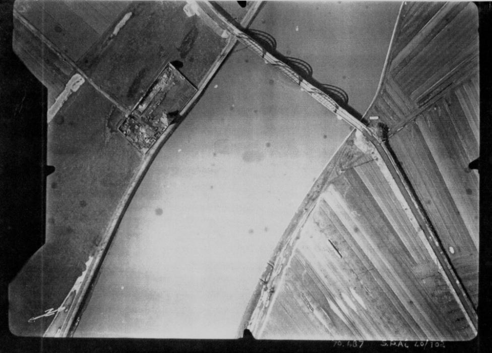Ligne Maginot - Pont de Lampen Nord - PONT DE LAMPEN NORD
Vue aérienne années 50