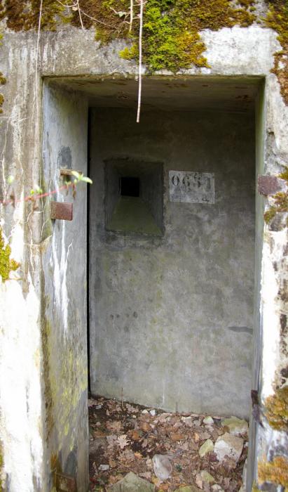 Ligne Maginot - PA DU CARREFOUR 243-3 - (Blockhaus pour arme infanterie) - l'Entrée