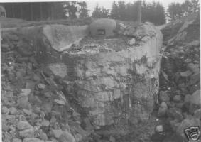 Ligne Maginot - WINDSTEIN - (Casemate d'infanterie - double) - Vue en 1940 de la cloche JM Ouest 