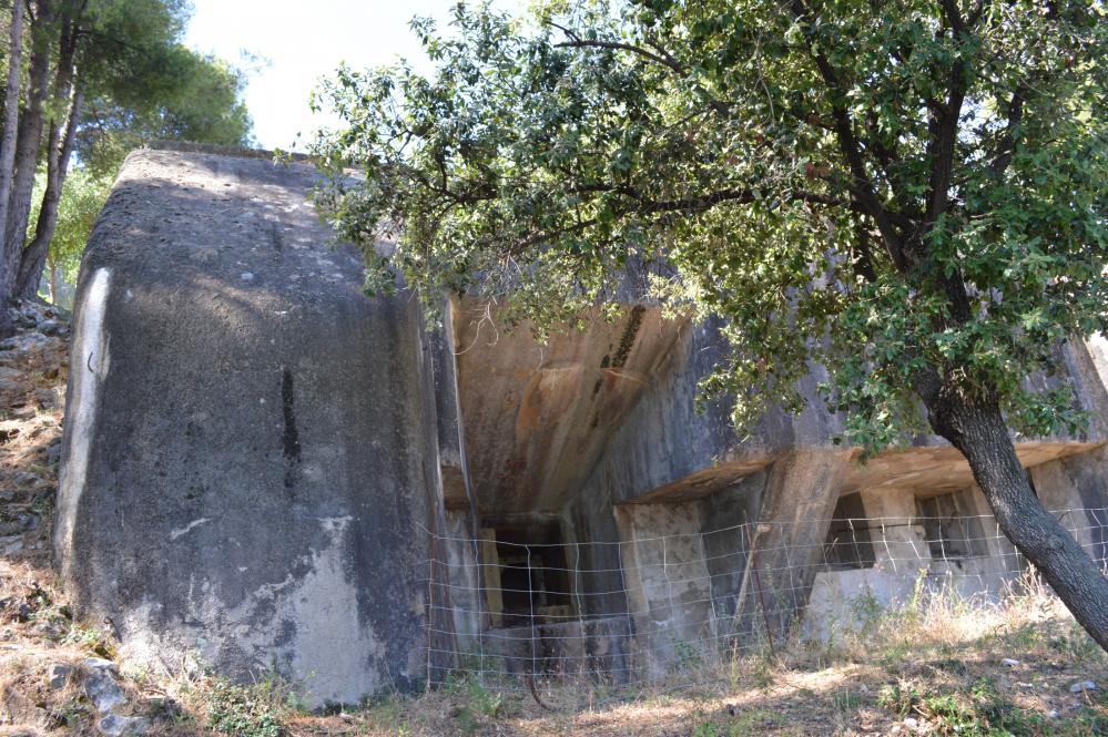 Ligne Maginot - CAP MARTIN - (Ouvrage d'artillerie) - Bloc 2
Façade du bloc