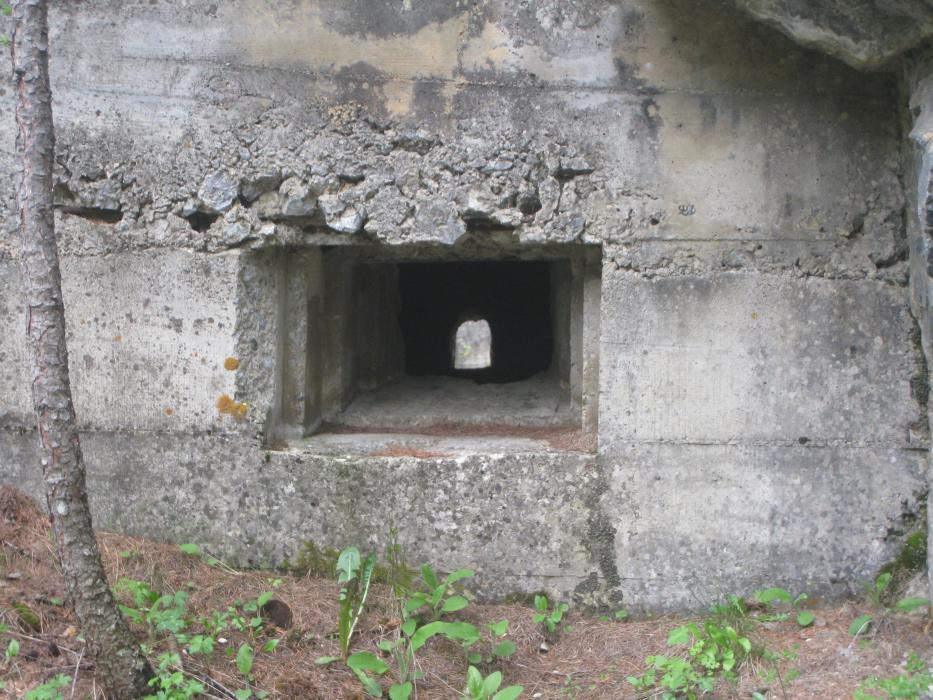 Ligne Maginot - PLAMPINET - (Ouvrage d'infanterie) - Créneau de tir de la galerie principale