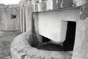 Ligne Maginot - Saint Dalmas le Selvage - Bloc 1
Le bloc mitrailleuse et la cuve pour mortier