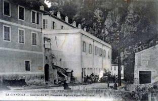 Ligne Maginot - GIANDOLA - (Casernement) - Carte postale