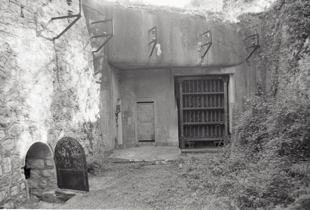 Ligne Maginot - CAP MARTIN - (Ouvrage d'artillerie) - Bloc 1
Entrée de l'ouvrage