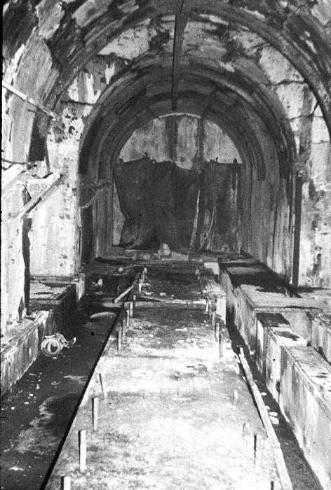 Ligne Maginot - Ouvrage d'artillerie du COL de BROUIS - L\'usine électrique détruite par les allemands en 1944 puis ferraillée après guerre