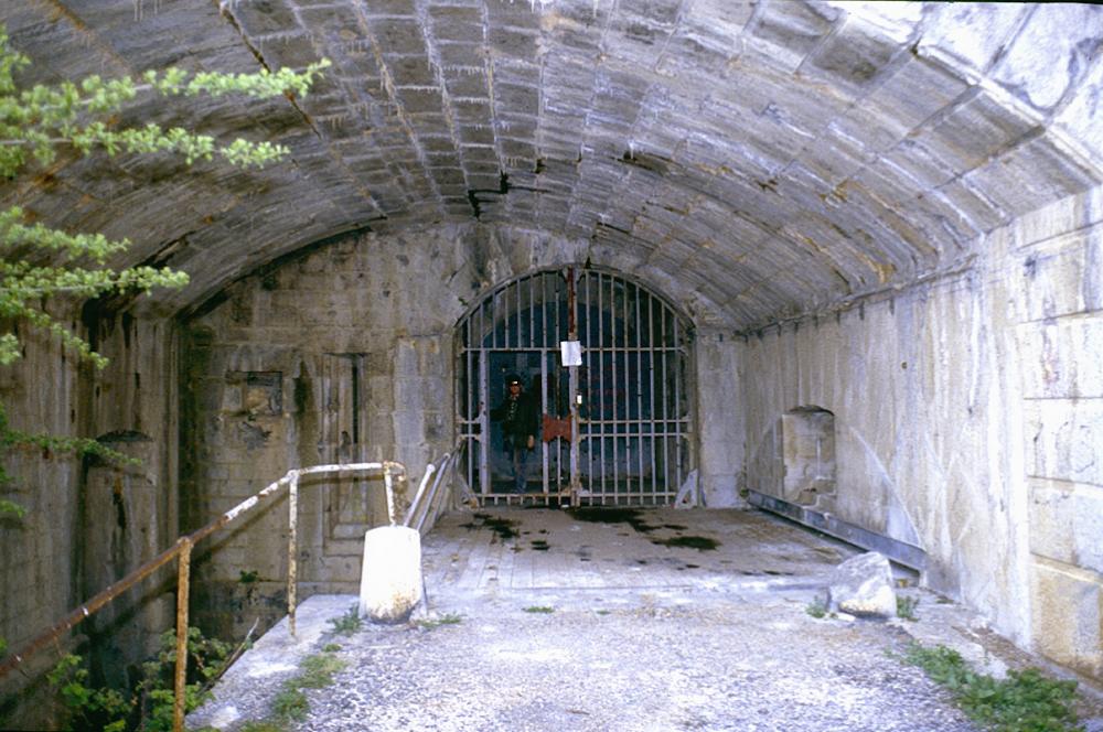 Ligne Maginot - BARBONNET - FORT SUCHET - (Ouvrage d'artillerie) - L\'entrée
