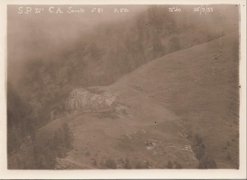Ligne Maginot - Observatoire de la Cime d Anan - Photo n°81 - Photo des travaux menés par les italiens prise depuis l observatoire de la Cime d Anan en 1933