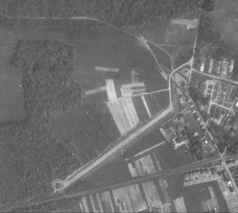 Ligne Maginot - Gare de transbordement de Florange - GARE DE TRANSBORDEMENT DE FLORANGE 
Vue aérienne de 1948, les installations sont encore visibles sur cette photo.