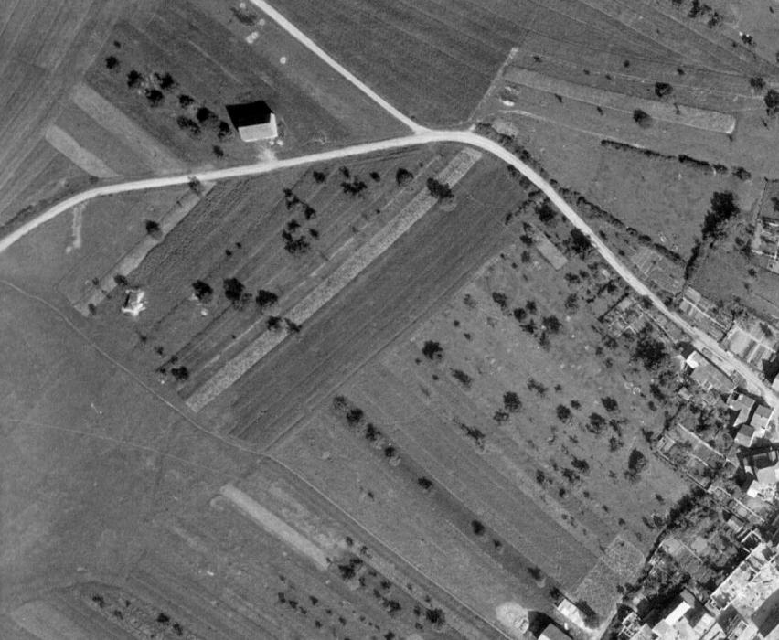 Ligne Maginot - BETTVILLER 2 (AVANT POSTE) - (Blockhaus pour canon) - Photo aérienne 1946