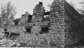 Ligne Maginot - PEIRA CAVA - CASERNE CRENANT (SOUS-SECTEUR AUTHION - 46° DBCA) - (Camp de sureté) - Photos de la construction de la caserne par la Sté Roussel Frères (mai 1935)