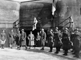 Ligne Maginot - KERFENT - A34 - (Ouvrage d'infanterie) - Georges Vanier, ambassadeur du Canada en France visite l’ouvrage fortifié de Kerfent sur la ligne Maginot. 
Février – mars 1940,