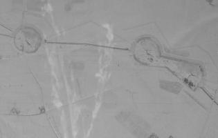 Ligne Maginot - JENLAIN - C14 - (Casemate d'infanterie) - Photo aérienne de l'hiver 1940, où l'on distingue aussi le PO d'ETH