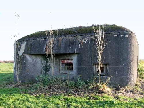 Ligne Maginot - A105 - MON-PLAISIR - (Blockhaus pour canon) - 
