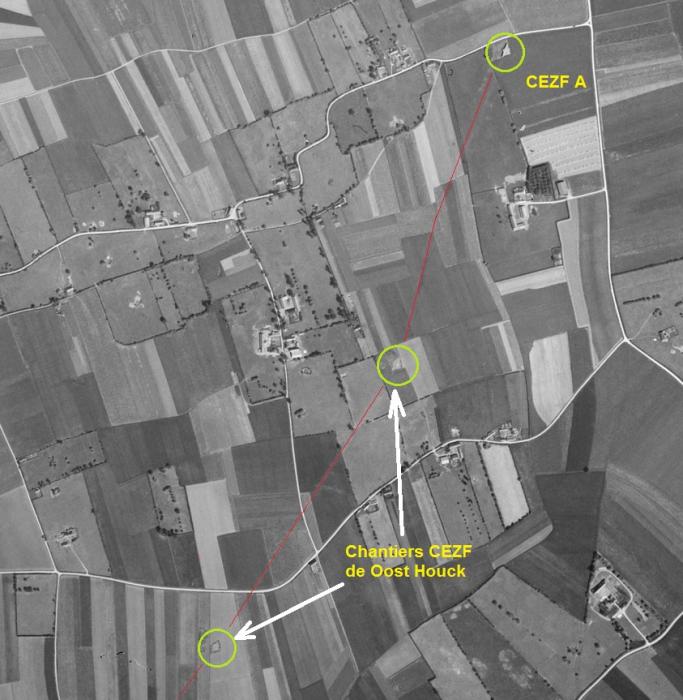 Ligne Maginot - CEZF - OOST HOUCK Sud (Casemate d'infanterie - double) - Les deux casemates inachevées et la trace du fossé antichar sont bien visibles.