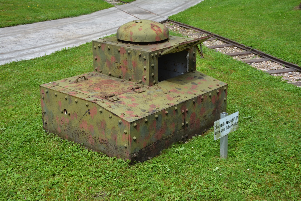 Ligne Maginot - Tourelle de char Renault FT Radio - Réutilisée comme observatoire 
Musée du Simserhof