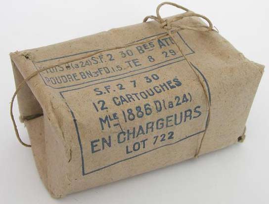 Paquet ficelé de 12 cartouches  Mle 1886 D (a24) en  chargeurs Mle 1890 