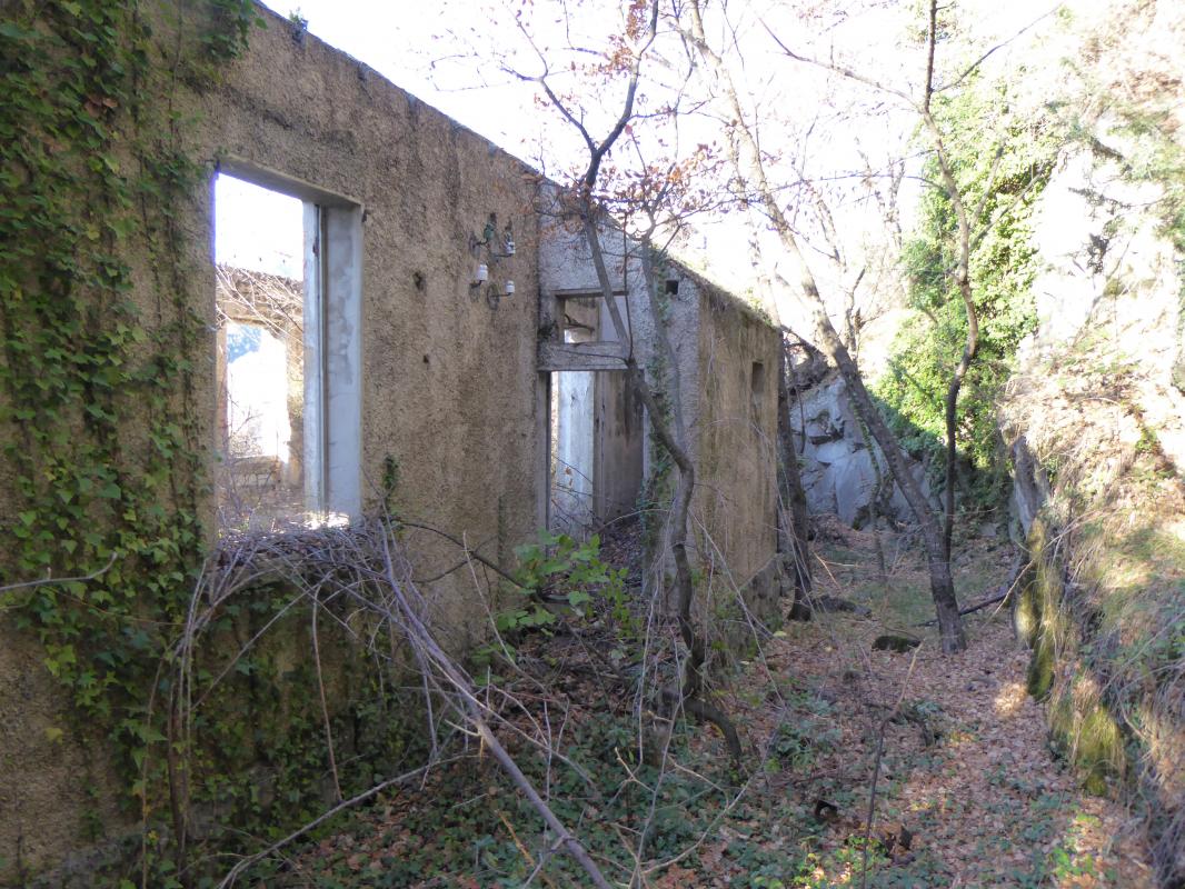 Ligne Maginot - Casernements de l'AGAISEN - Arrière du bâtiment