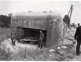Ligne Maginot - PONT DE BATEAU SUD - (Blockhaus pour canon) - 