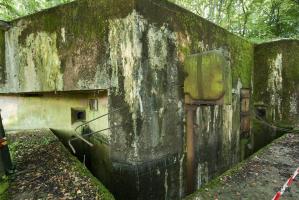 Ligne Maginot - HUBERBUSCH NORD  - C58 - (Casemate d'infanterie) - Projecteur blindé
