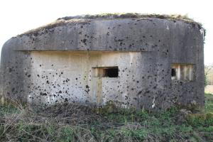 Ligne Maginot - B727 - FILS DE FER - (Blockhaus pour canon) - Façade nord