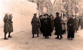 Ligne Maginot - PONT SAINT LOUIS (BARRAGE RAPIDE) - (Blockhaus pour canon) - ceremonie au pont saint louis en présence  des familles des soldats italiens  entre autre celles de Mario Lalli