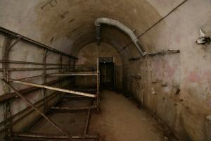 Ligne Maginot - Abri du NONNENBERG - Quelques photos intérieur de l'abri du Nonnenberg avant remblayage 