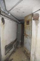Ligne Maginot - OBERHEIDE - A14 - (Ouvrage d'infanterie) - Couloir vers la chambre de tir nord, avec à droite les latrines