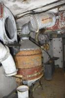 Ligne Maginot - OBERHEIDE - A14 - (Ouvrage d'infanterie) - Filtre et ventilation dans la chambre de la cloche GFM nord (haute)