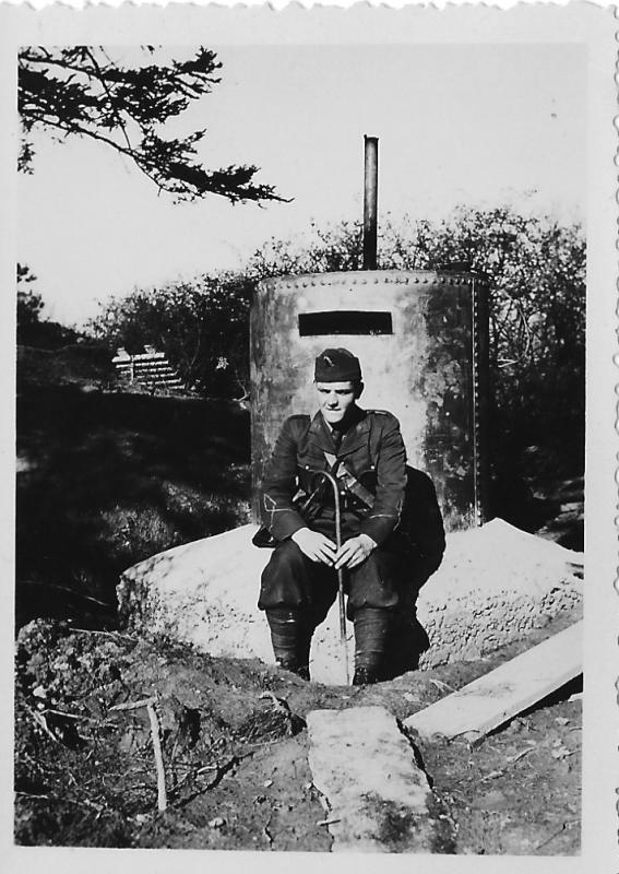 Ligne Maginot - KECK - (Observatoire d'infanterie) - L' aspirant Edmond Caspar (1919-2000) de la  CEFV 1 du 167ème RIF 