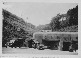 Ligne Maginot - HOCHWALD - (Ouvrage d'artillerie) - Bloc 8
Entrée des munitions