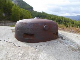 Ligne Maginot - ROCHE LA CROIX (RLC) - (Ouvrage d'artillerie) - Bloc 4
Cloche observatoire et cloche VDP