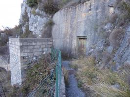 Ligne Maginot - RIMPLAS (RS) - (Ouvrage d'artillerie) - Issue de secours à gauche de L'entrée