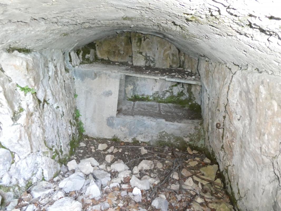 Ligne Maginot - PIC DE GARUCHE - (Observatoire d'artillerie) - Ancien abri aménagé