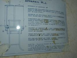 Ligne Maginot - GALGENBERG - A15 - (Ouvrage d'artillerie) - Panneau explicatif sur le fonctionnement du purificateur d'eau M.J. à proximité des douches