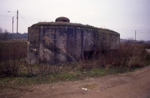 Ligne Maginot - C48 - KOENIGSMACKER NORD - (Casemate d'infanterie) - La casemate en 1991 dépourvue de remblai
