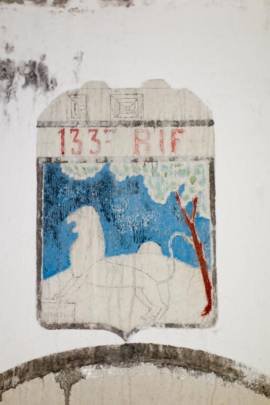 Ligne Maginot - ACHEN NORD - (Casemate d'infanterie) - Insigne du 133e RIF dans la pièce du chef de poste de la casemate