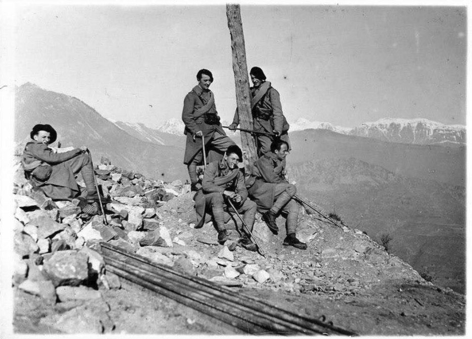Ligne Maginot - CROIX DE COUGOULE (CC) - (Ouvrage d'infanterie) - Alpins au niveau de La Croix de Cougoule
