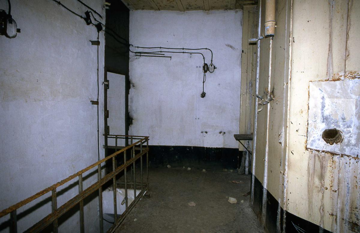 Ligne Maginot - KOBENBUSCH  - A13 - (Ouvrage d'artillerie) -       L'entrée des munitions