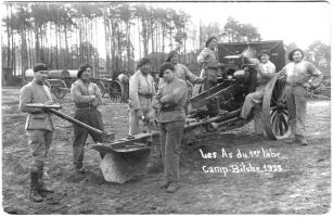 Ligne Maginot - BITCHE - (Camp de sureté) - Les as du 1er tube
Artilleurs au camp de Bitche en 1922