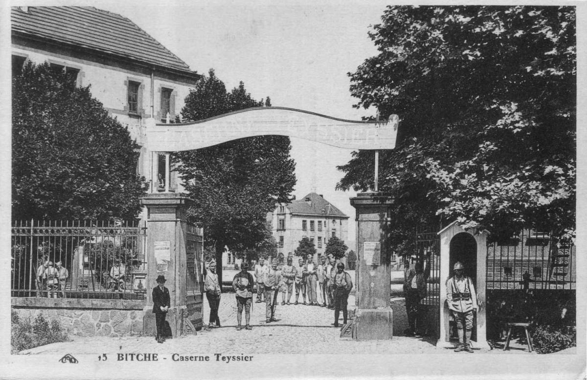 Ligne Maginot - CASERNE TEYSSIER - 37°RIF - (Camp de sureté) - Carte postale