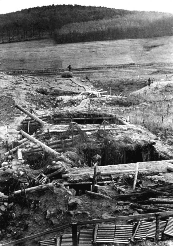 Ligne Maginot - S2 - (Position d'artillerie préparée) - Photo allemande