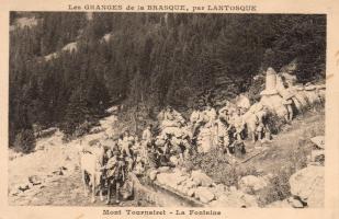 Ligne Maginot - GRANGES DE LA BRASQUE - CAMP DU TOURNAIRET - (Casernement) - La fontaine