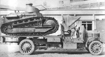 Ligne Maginot - Char Renault FT - Transport d'un char Renault FT