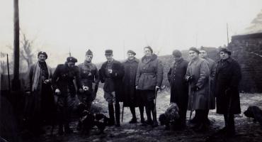 Ligne Maginot - 136° RIF - Le Cne LECRIQUE Marcel qui commandait la 10° CM du 136° RIF et d'autres officiers du régiment