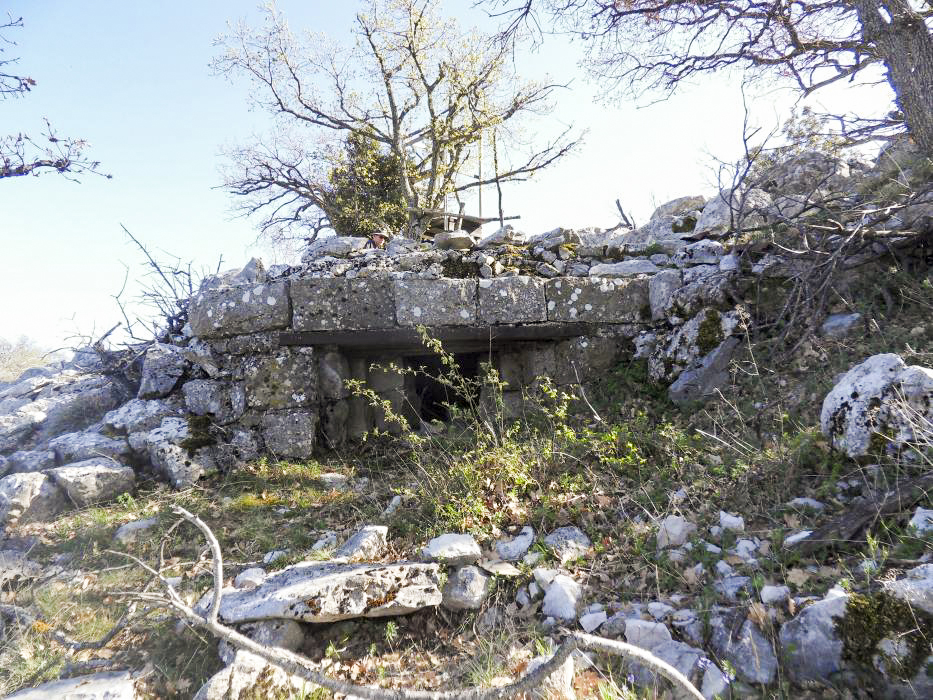 Ligne Maginot - Blockhaus du PIC de GARUCHE - Blockhaus de construction MOM pour arme d'infanterie